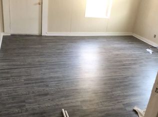 3230 Cleveland Ave, Groves, TX 77619