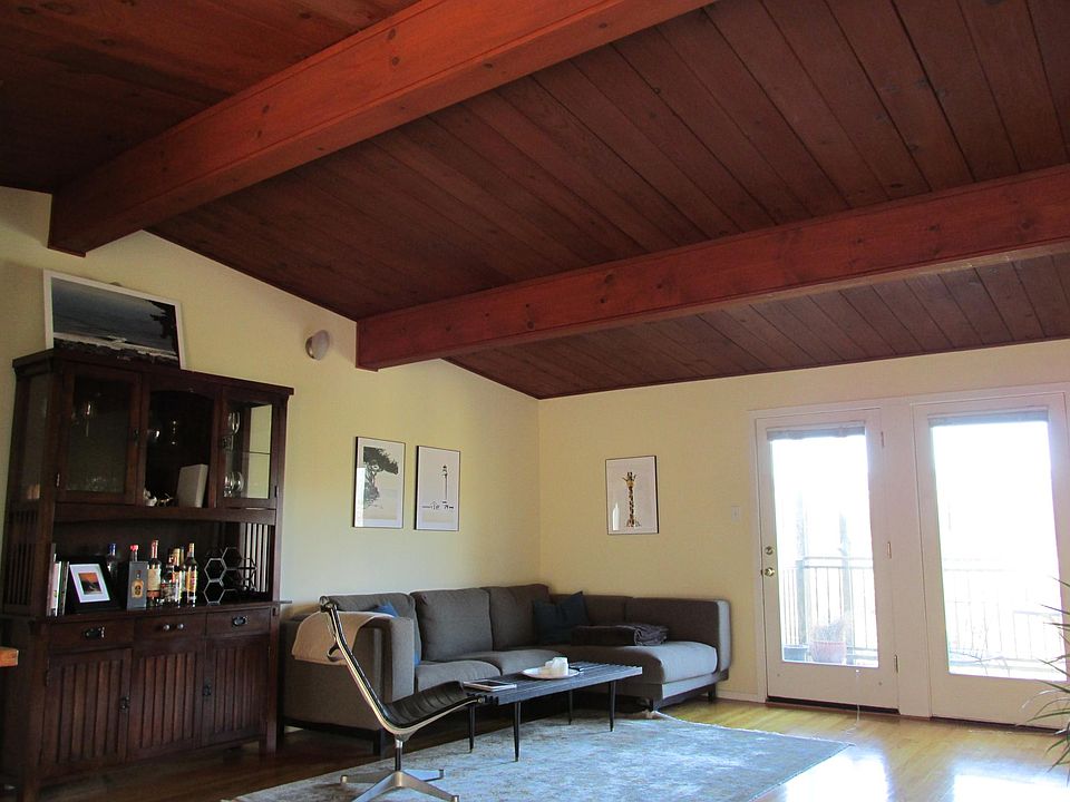 1st image of 61 Roque Moraes Dr APT 3