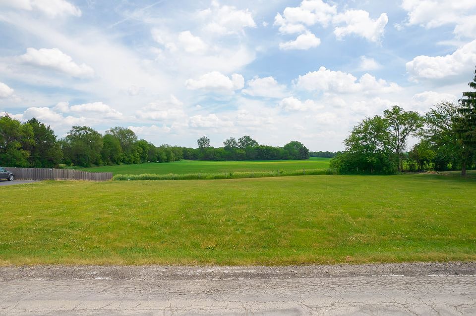 2nd image of 00N000 Coombs Rd