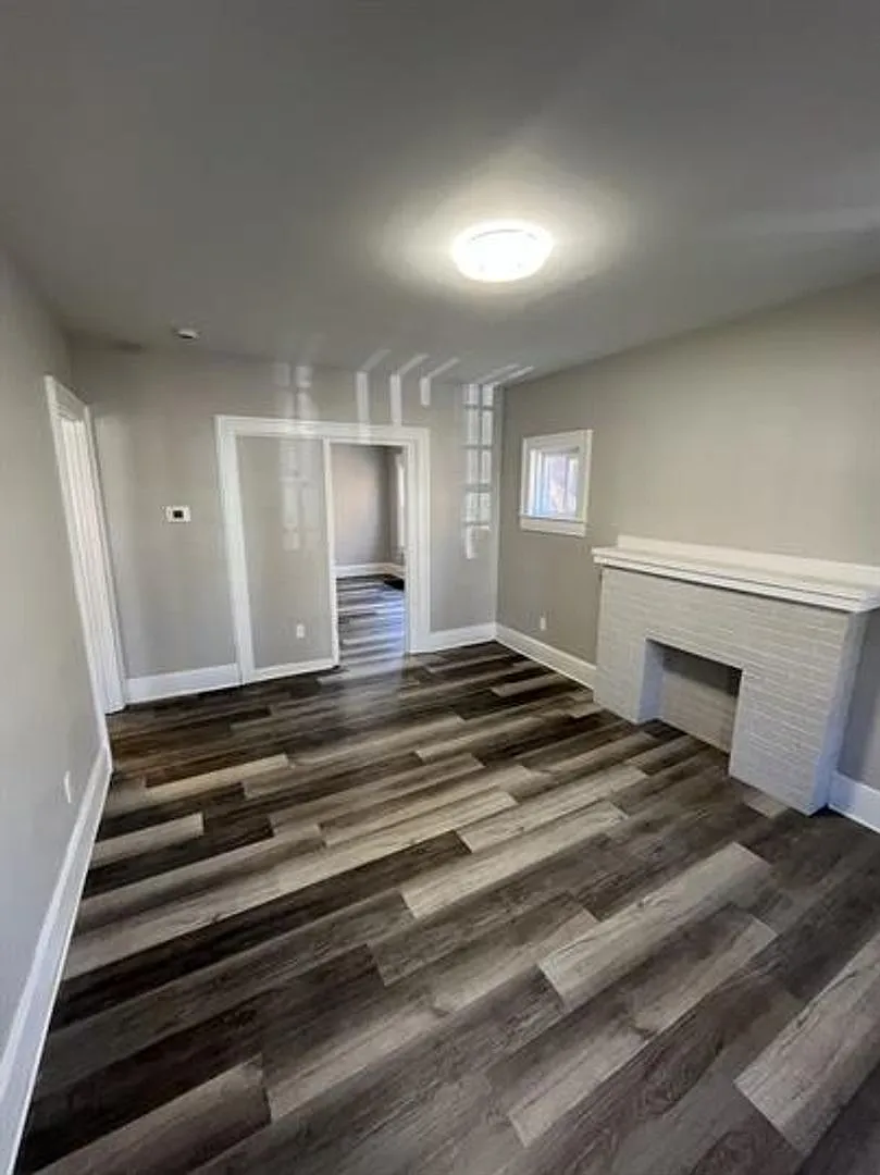 Remodeled home 3BR, 2 BA tons of space! 4124 Larkwood Avenue, Louisville, KY 40212 — Photo 2