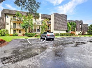 1625 Spoonbill Ln UNIT C, Naples, FL 34105