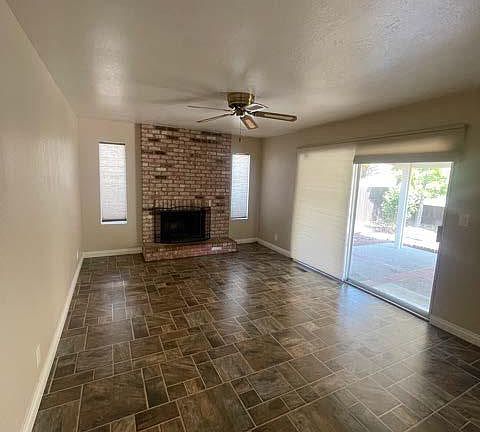 4th image of 28094 Dobbel Ave