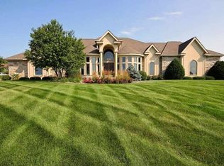 3864 Cardinal Point Trl, Verona, WI 53593