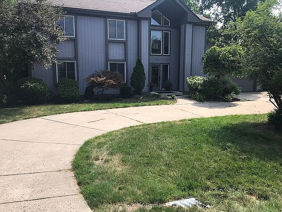 4th image of 5835 Eastman Blvd