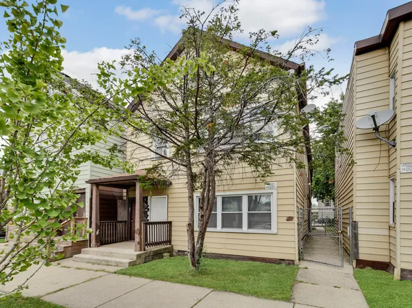 2856 W 38th Pl, Chicago, IL 60632