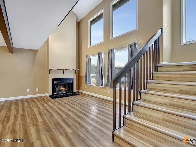 2905 Turnagain St — Photo 24