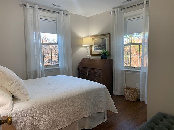 5th image of 2214 Bryan Park Ave