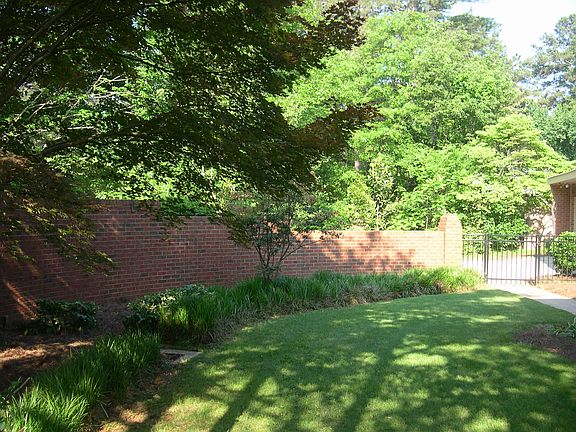 2nd image of 3223 Old Mill Trce SE