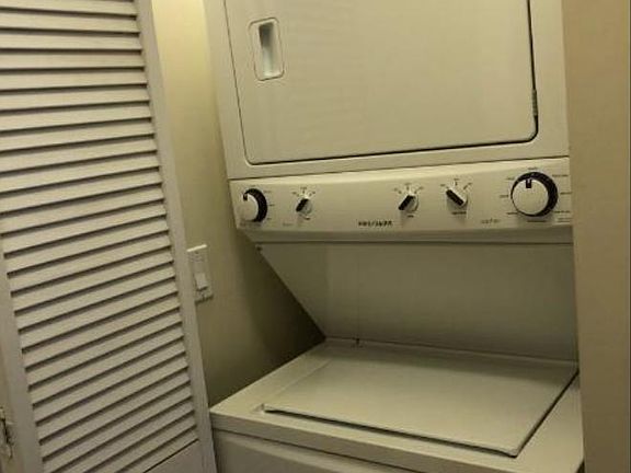 In-Unit Laundry!