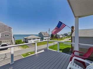 35 Shore Dr, Mattapoisett, MA 02739