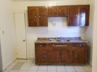 8903 Manor St, Detroit, MI 48204