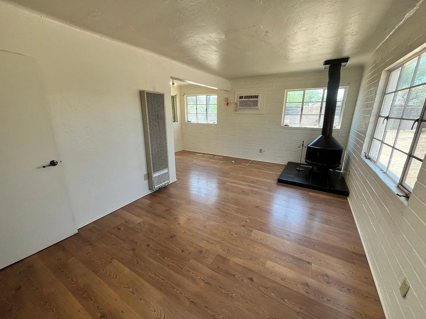 3124 E Pima St — Photo 3
