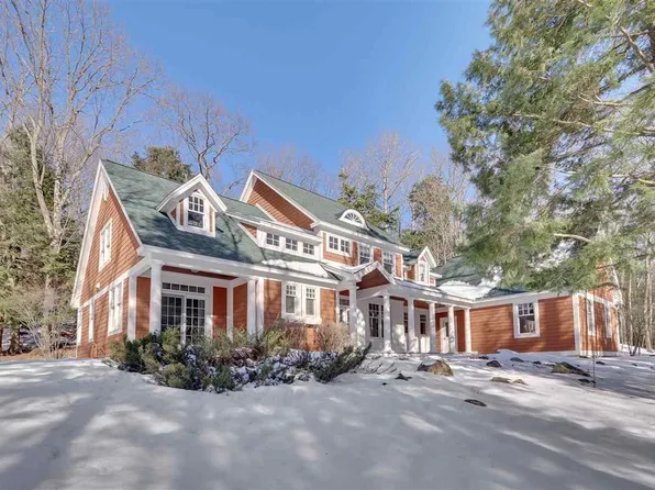 1299 Pinetree Trl, Harbor Springs, MI 49740