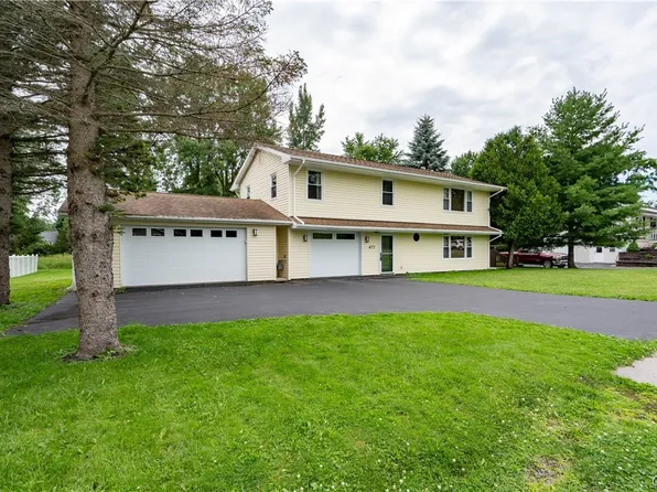 477 Barben Ave, Watertown, NY 13601
