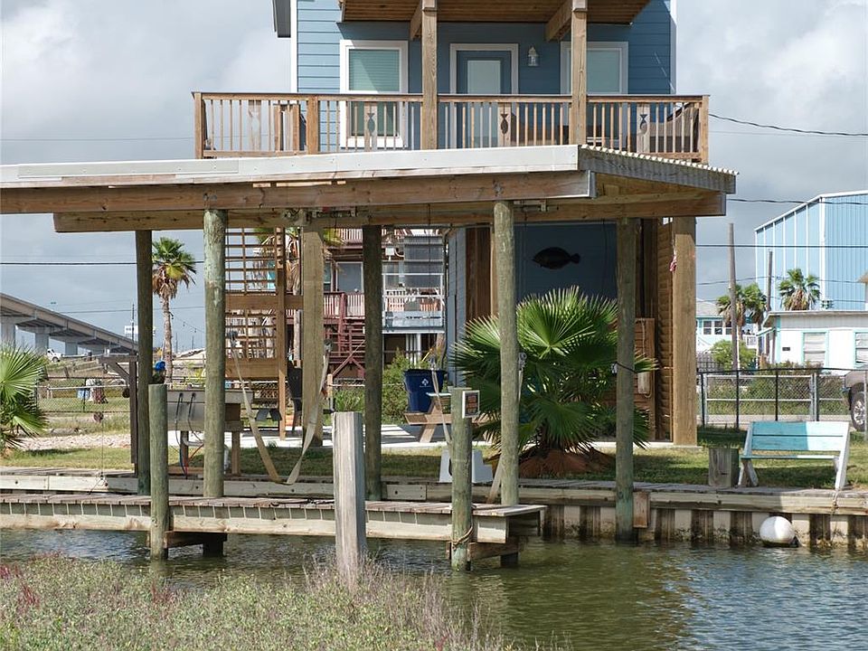 1st image of 104 Pompano Ln