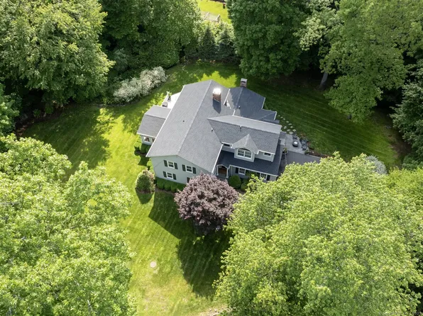 111 Washington Post Drive, Wilton, CT 06897
