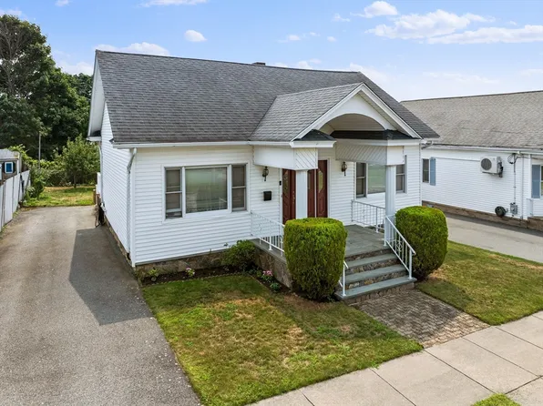 260 Aquidneck St, New Bedford, MA 02744