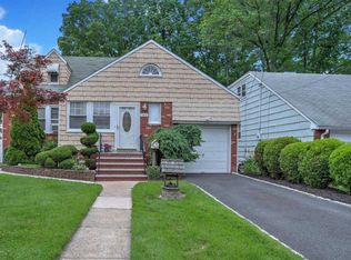 1183 Edgewood Pkwy, Union, NJ 07083