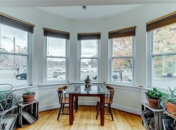 5th image of 507 W Davis Ave #1