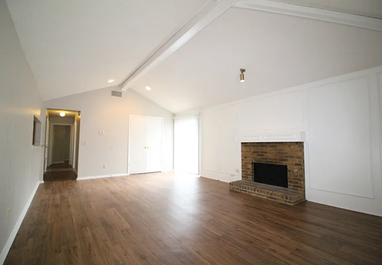 12029 Leisure Way — Photo 3