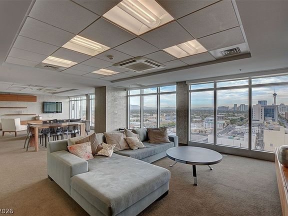 5th image of 150 N Las Vegas Blvd #1505