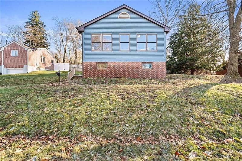 5865 Kings School Rd, Bethel Park, PA 15102 Zillow