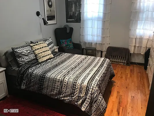 Rented by Citi Habitats | media 30