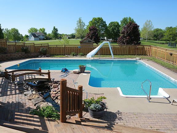 Inground pool with new liner