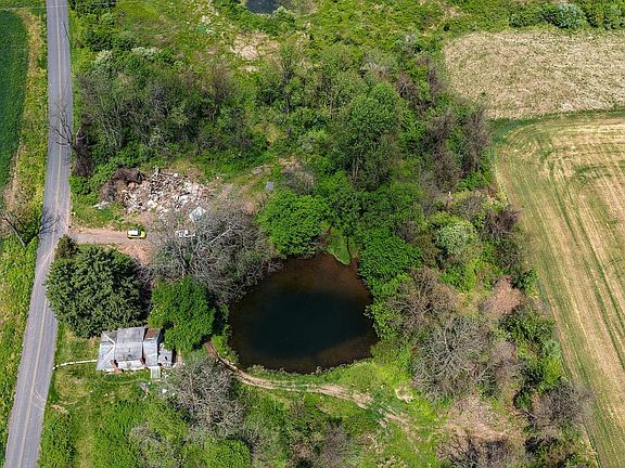 39th image of 491 Gunhart Rd