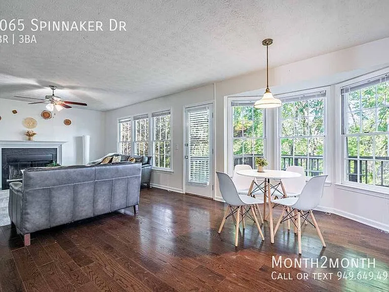4065 Spinnaker Dr — Photo 16