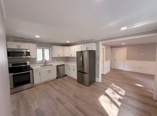 37 Crystal St #2, Southbridge, MA 01550