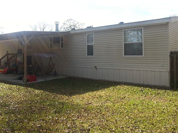 2nd image of 20926 Holmes Dr