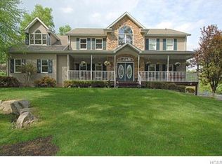 35 Wilderness Dr, Stony Point, NY 10980