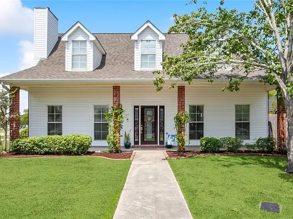 104 Oak Bend Dr, La Place, LA 70068