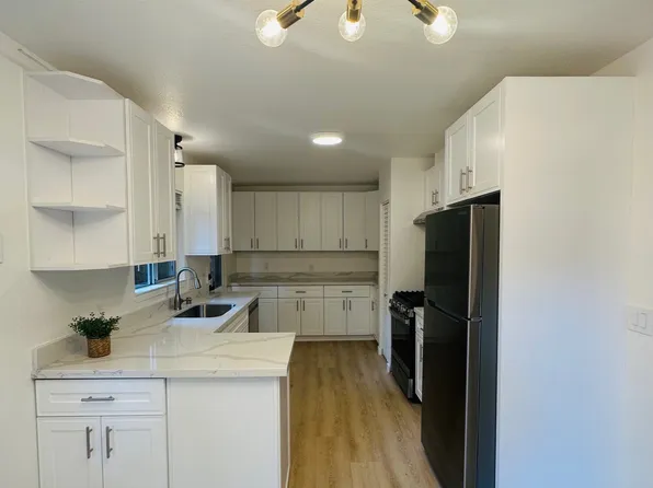 (undisclosed Address), Santa Rosa, CA 95404