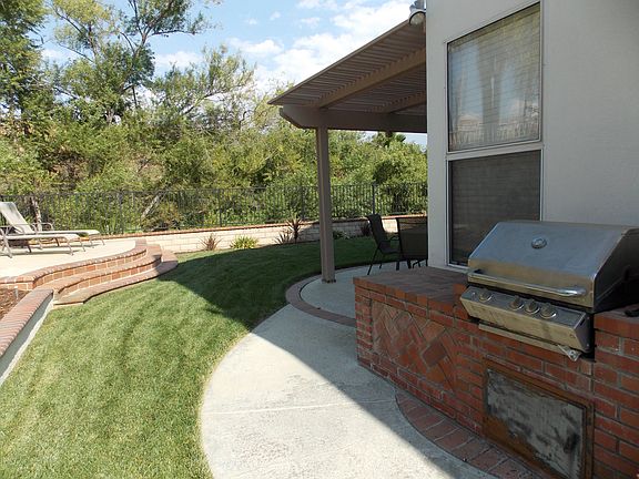 Built in BBQ!