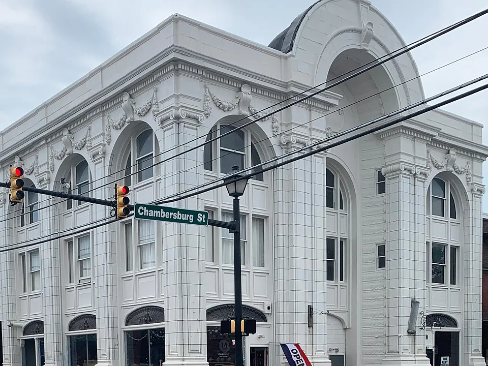 100 Chambersburg St