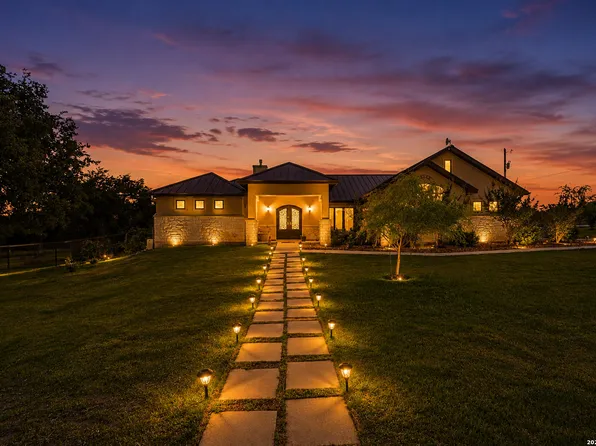 103 William Tobin, Blanco, TX 78606