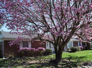 15 Strathmore Blvd, Athens, OH 45701