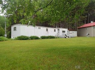 471 N Harding Ave, Harrison, MI 48625