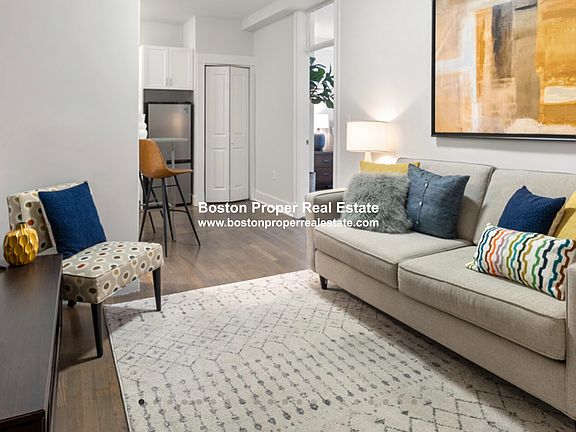 2nd image of 89 Park Dr #41