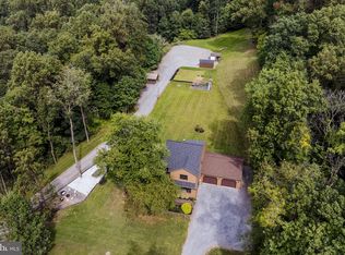 329 Sunnyside Rd, Newmanstown, PA 17073