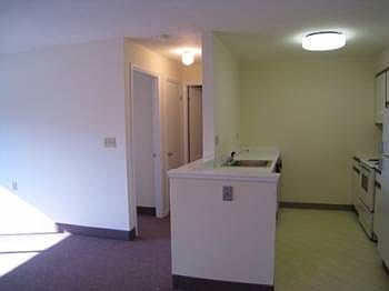 3rd image of 36 Rose St APT 505