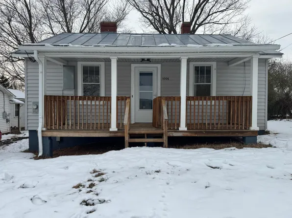 1006 Graves St, Martinsville, VA 24112