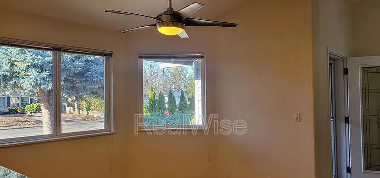 1267 Ironwood Dr — Photo 16