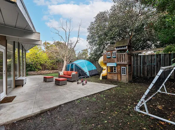 271 Carolina Ln, Palo Alto, CA 94306
