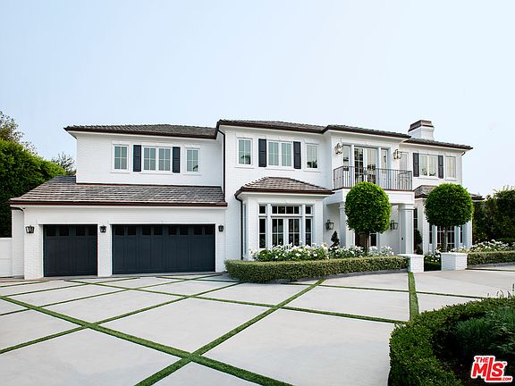 5th image of 1580 Palisades Dr
