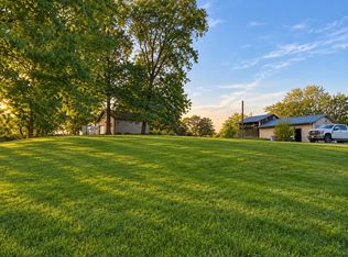 39 Rock Ave, Palmer, TN 37365