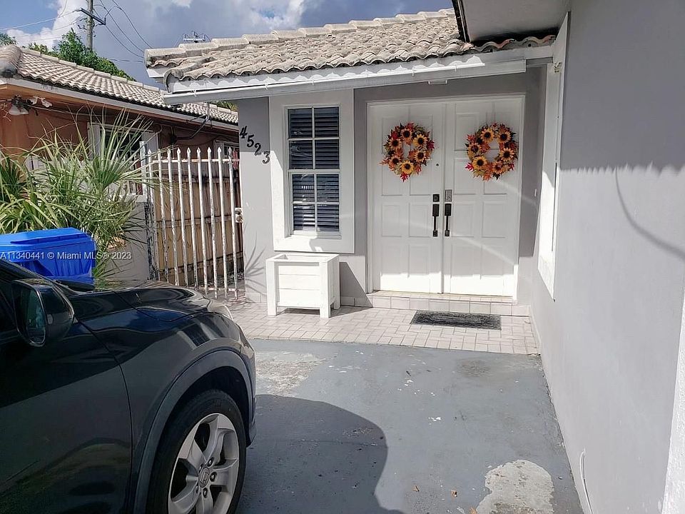1st image of 4521 NW 4th St #4523