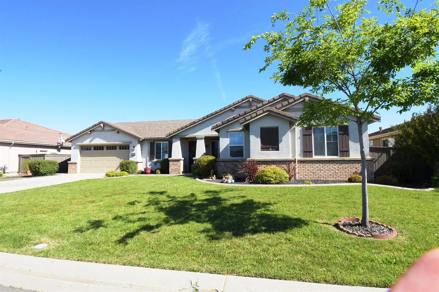 2055 Danforth Way photo 1